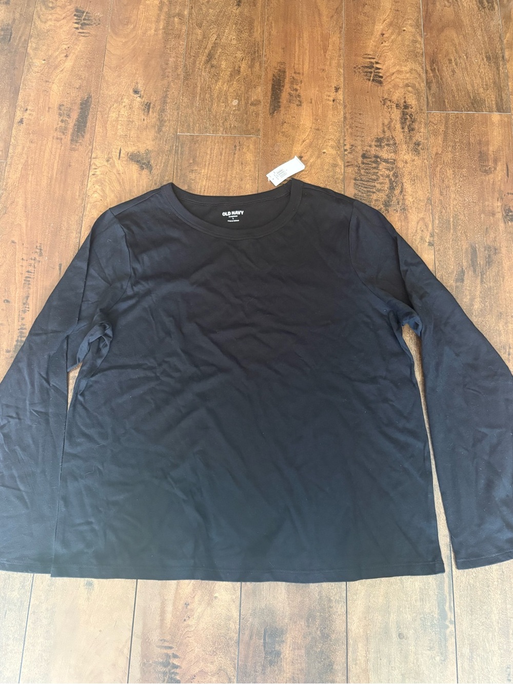 ❗️5/$25❗️ Old Navy Women’s Black Long-Sleeve Crew Neck Shirt